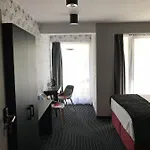 Frühstückspension Axel Boutique Jacuzzi & Sauna 3*