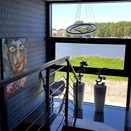 Axel Boutique Jacuzzi & Sauna Panzió