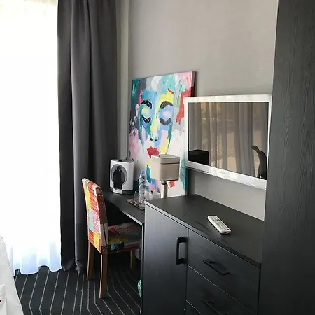 Axel Boutique Jacuzzi & Sauna