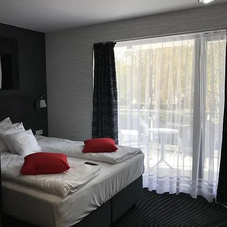 Axel Boutique Jacuzzi & Sauna