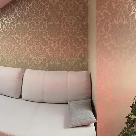 Bed and breakfast Axel Boutique Jacuzzi & Sauna