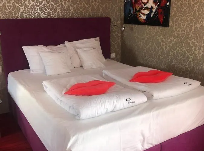 Couette-café Axel Boutique Jacuzzi & Sauna 3*