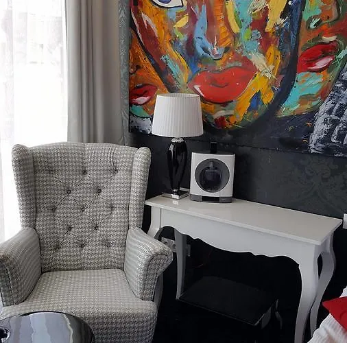 Axel Boutique Jacuzzi & Sauna Bed & Breakfast