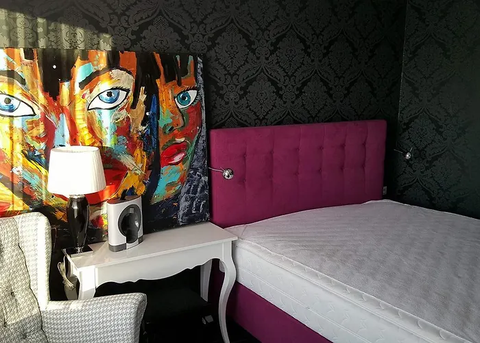 Axel Boutique Jacuzzi & Sauna