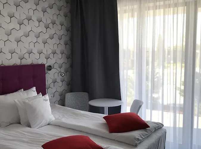 Axel Boutique Jacuzzi & Sauna 3*