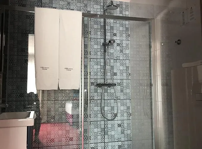 Axel Boutique Jacuzzi & Sauna Отель типа 