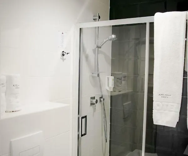 Axel Boutique Jacuzzi & Sauna Отель типа 