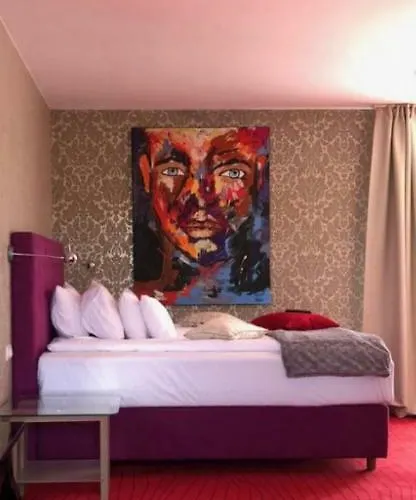 Axel Boutique Jacuzzi & Sauna