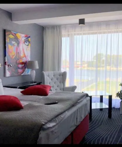 Axel Boutique Jacuzzi & Sauna Отель типа 